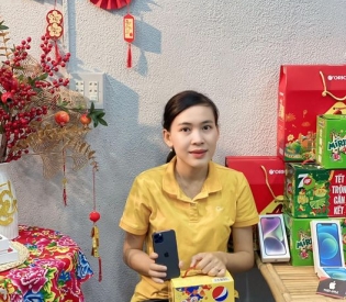 mua điện thoại sịn rinh quà tết ngay