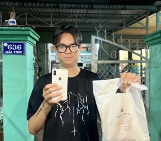 giao hàng tận nơi cho quý khách