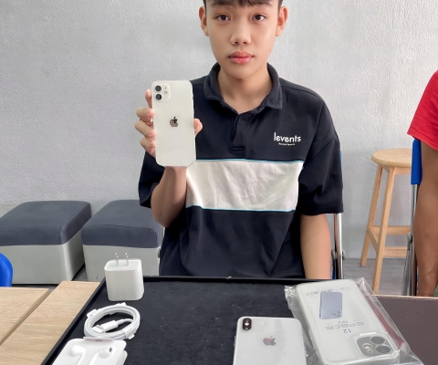 em trai lên đời tại shop emm<3