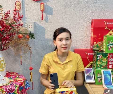 mua điện thoại sịn rinh quà tết ngay