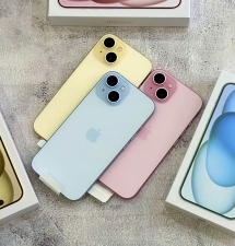 iPhone 15 128GB