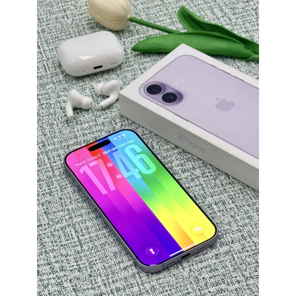 iPhone 17