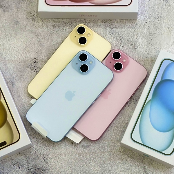 iPhone 15 128GB