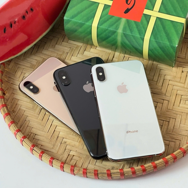 iPhone XS