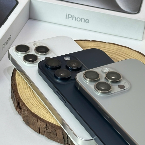 iPhone 15 Pro Max