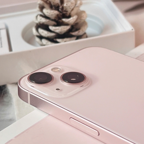 iPhone 13  128GB